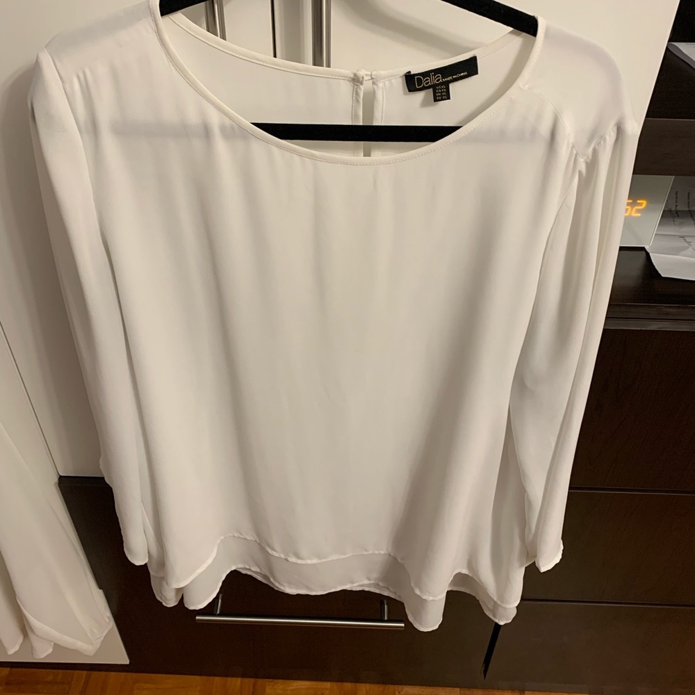 Flared blouse - Picture 2 of 7